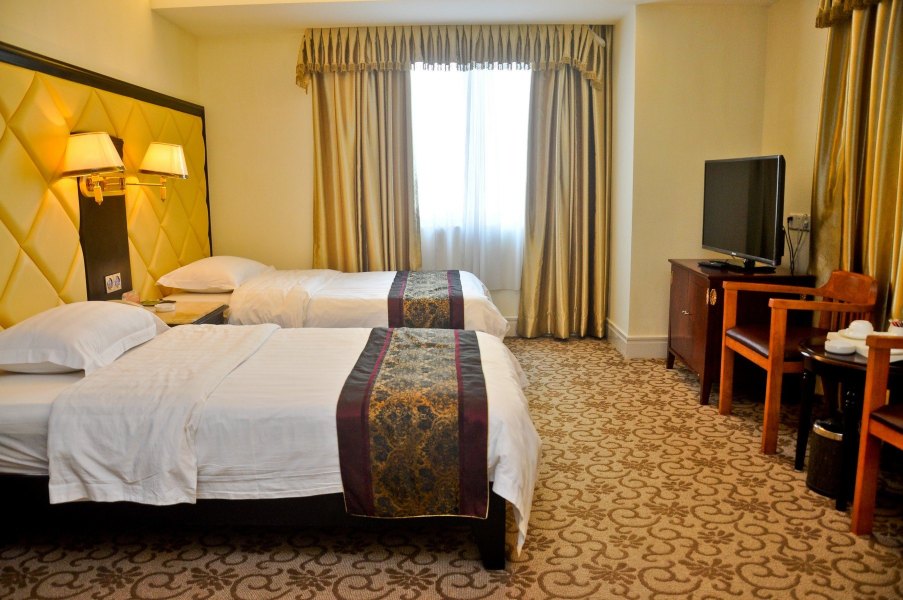 Shipai Hotel Over view