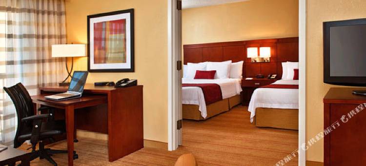 费耶特维尔万怡酒店(Courtyard Fayetteville)图片