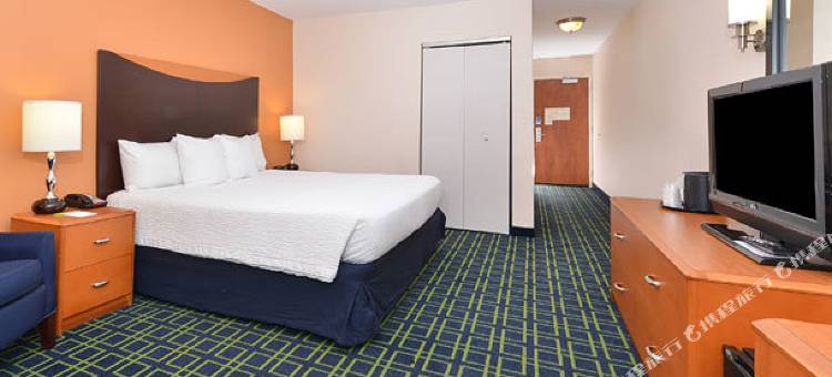 韦恩堡万豪万枫酒店(Fairfield Inn & Suites Fort Wayne)图片