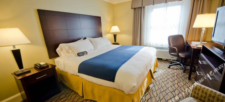 智选假日套房酒店梅里马克(Holiday Inn Express & Suites Merrimack)图片