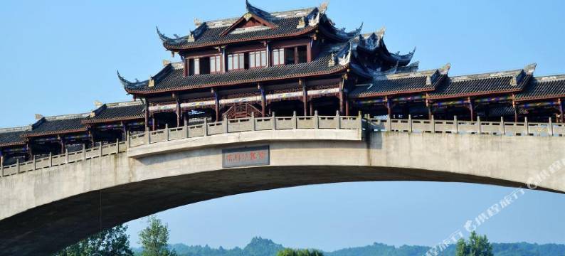 黄龙溪良良酒店图片