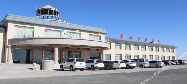 苏尼特右旗赛汉塔拉温泉假日酒店图片