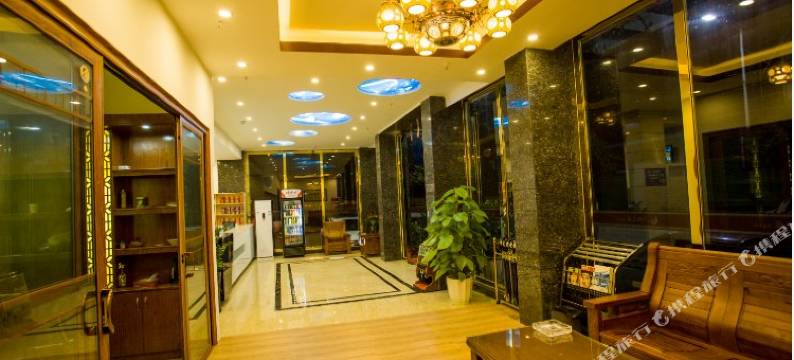 岑溪小城之旅酒店图片