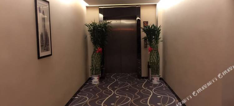 7天优品酒店(唐山丰南双湖锦苑店)图片