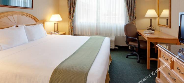 洲际酒店集团旗下的智选假日酒店及套房沃特敦-千岛(Holiday Inn Express & Suites Watertown-Thousand Islands)图片