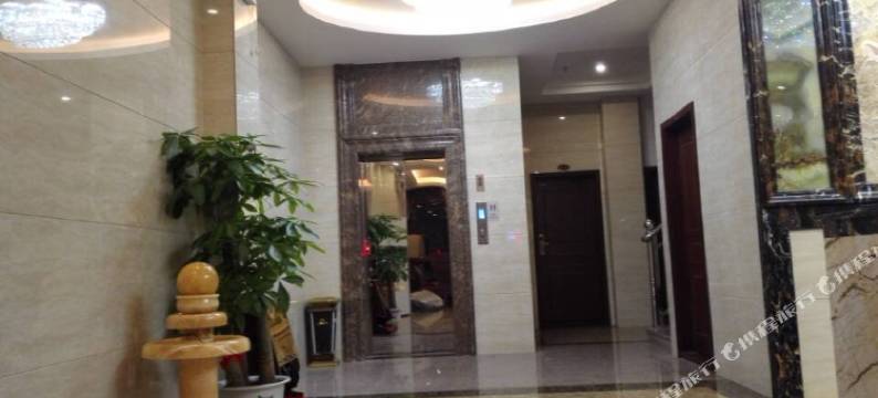 钰龙智选酒店(贺州缤纷环球城店)图片