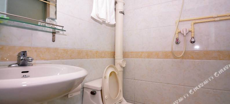 龙成宾馆(蓝翔技校时代总部基地店)图片