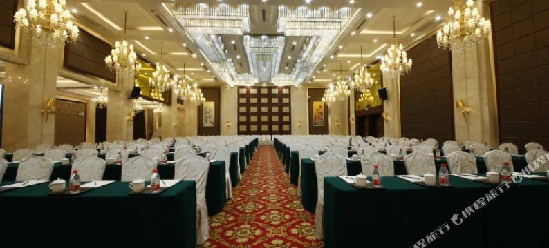 松滋白云边大酒店图片