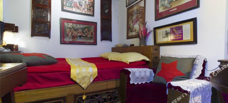 北京新红资红色四合院图片