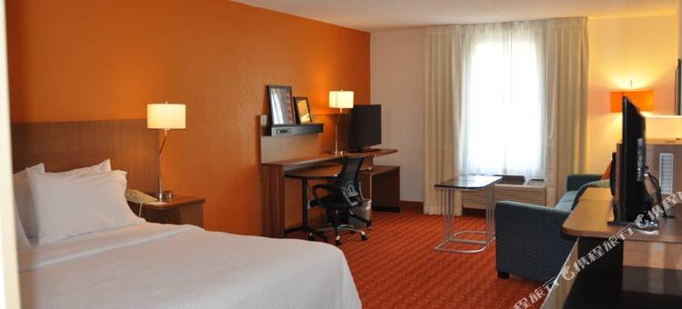 迈尔斯堡开普科勒尔万豪万枫酒店(Fairfield Inn & Suites Fort Myers Cape Coral)图片