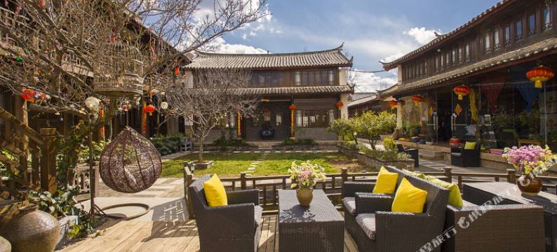 丽江镜花缘客栈图片