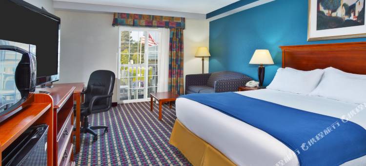 佩托斯基智选假日套房酒店(Holiday Inn Express & Suites Petoskey)图片