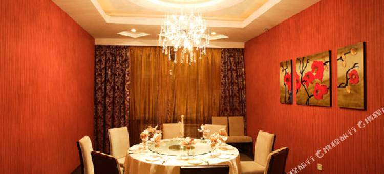 萝北界江国际大酒店图片