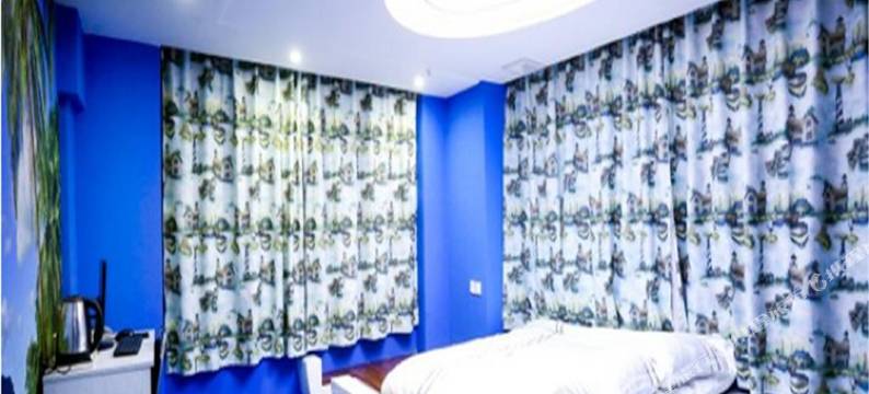 致青春主题宾馆(北亚泰大街分店)图片