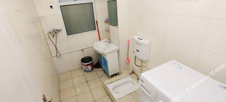 时尚小屋青年公寓(南京人和苑店)图片