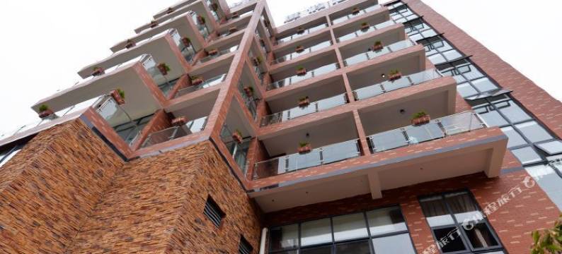 汉源槿上梨花酒店图片