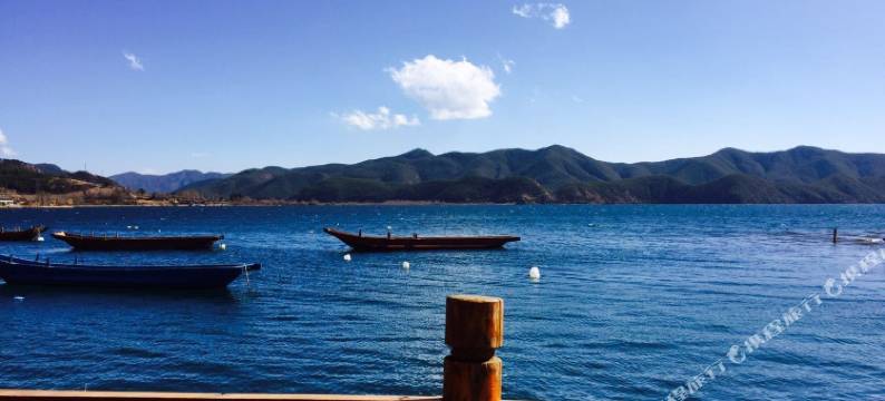 泸沽湖捌月客栈图片