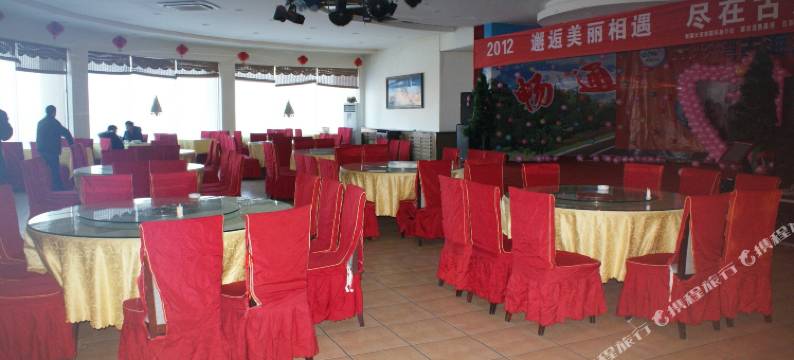 吉木萨尔古海温泉假日酒店图片