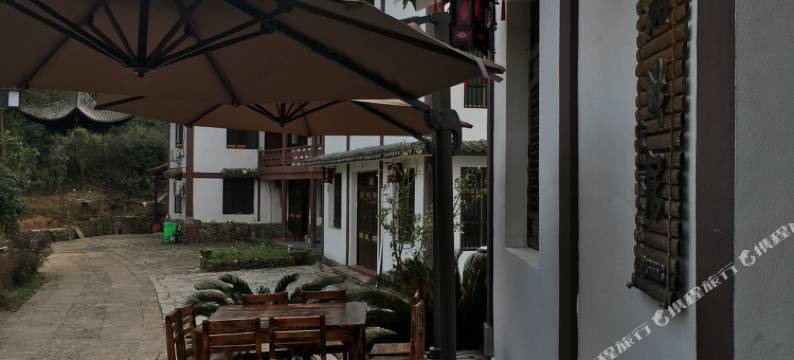 青田湖畔居农家乐图片