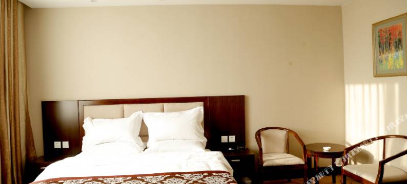 阿瓦提翔泰酒店图片