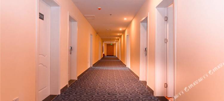 7天连锁酒店(新郑龙湖工程学院店)图片