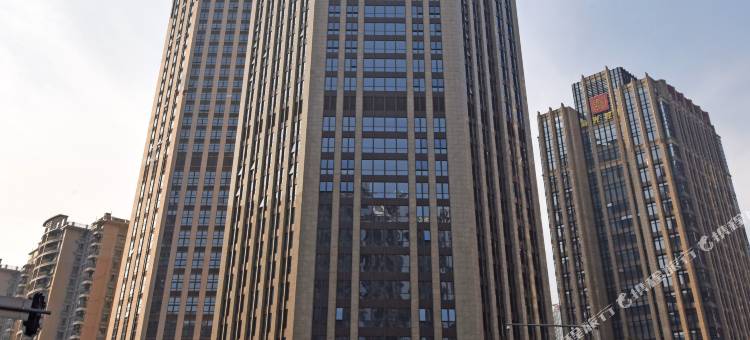 伊莲·萨维尔公寓(广州珠江新城潭村地铁站店)图片