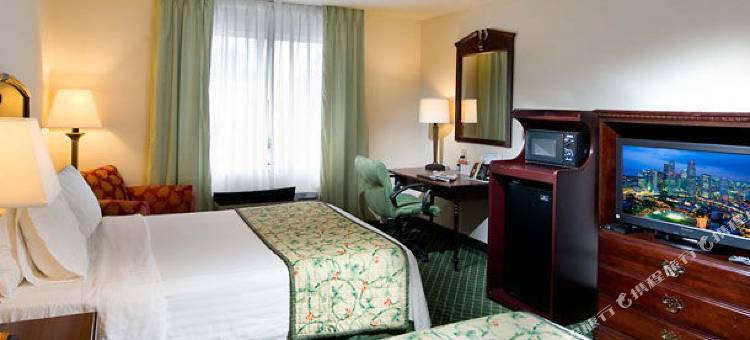 万枫酒店及套房亚特兰大佩里米特中心(Fairfield Inn & Suites Atlanta Perimeter Center)图片