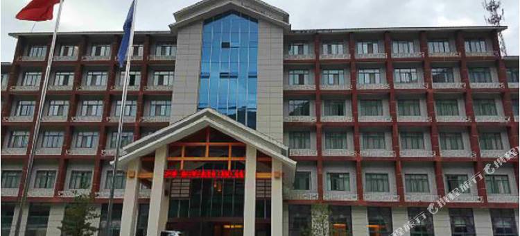 宝天曼汇银大酒店图片
