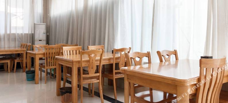 鹤壁骏怡酒店图片