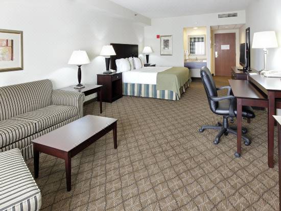 Holiday Inn Springdale Fayetteville Area Hotel Reviews And Room