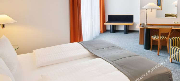 柏林市中心东普伦茨劳贝格假日酒店(Holiday Inn Berlin City Center East P-Berg)图片