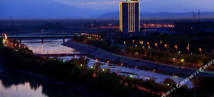 如家睿柏云酒店(吐鲁番托克逊店)图片