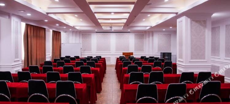 鸿雅酒店(石家庄火车站万象城店)图片