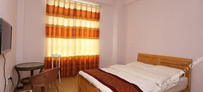 嵩明蓉馨宾馆图片