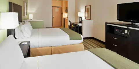 伯克利智選假日套房酒店