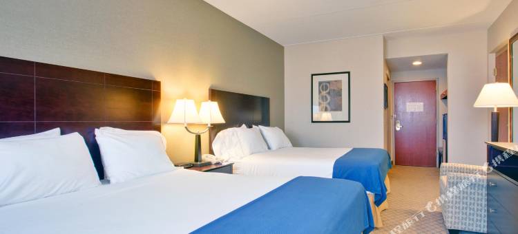 Holiday Inn Express 的SAULT科技教育。玛丽(Holiday Inn Express Sault Ste. Marie)图片