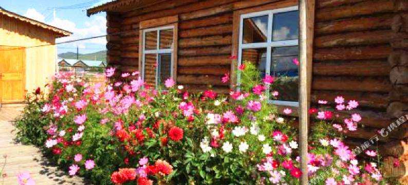 额尔古纳恩和朋来客栈图片