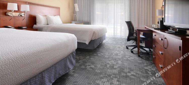 达拉斯理查森春谷万怡酒店(Courtyard Dallas Richardson at Spring Valley)图片