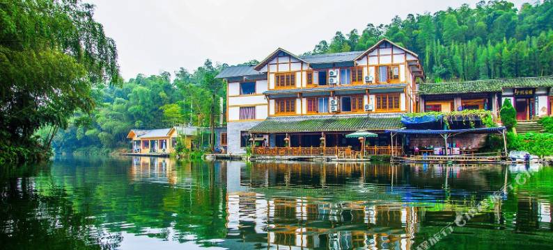 蜀南竹海陈家院子半岛庭院酒店图片
