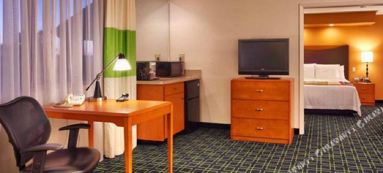 阿尔伯克基机场万豪万枫酒店(Fairfield Inn & Suites Albuquerque Airport)图片