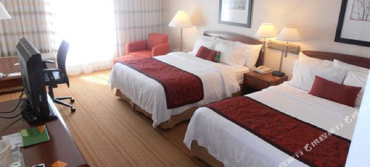 代顿比弗克里克万怡酒店(Courtyard Dayton Beavercreek)图片