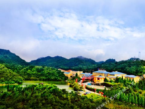 浏阳银天玉泉山庄