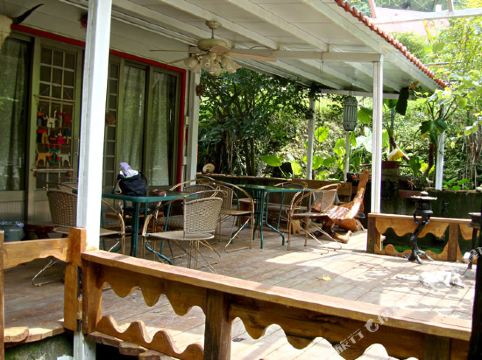 苗栗云梦山林民宿