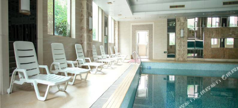 武汉知音莲花湖酒店(蔡甸大街文正街店)图片