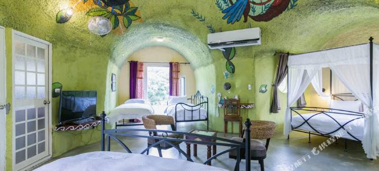 垦丁哈比星堡图片