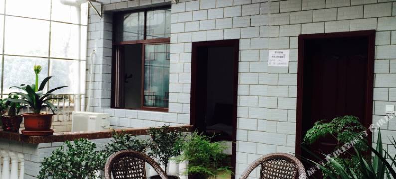 街子古镇军悦客栈图片