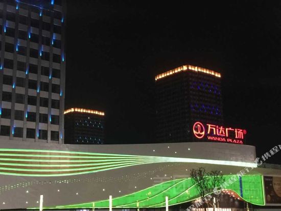 舒馨公寓酒店(泰安万达广场店)