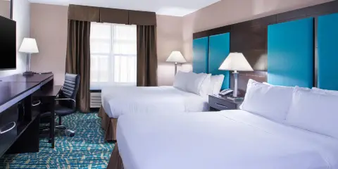 懷奧米辛智選假日套房酒店