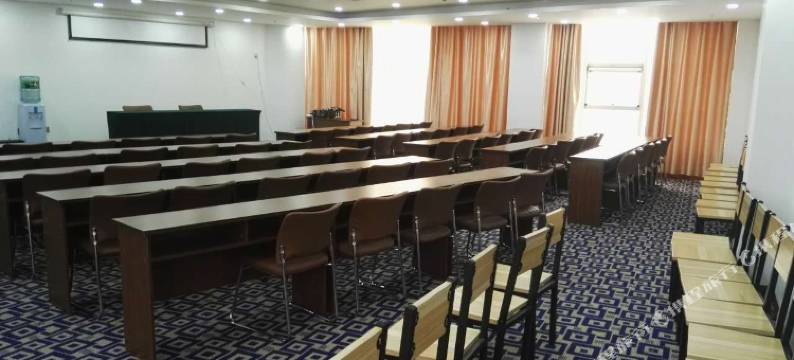 新乡石榴花园酒店图片