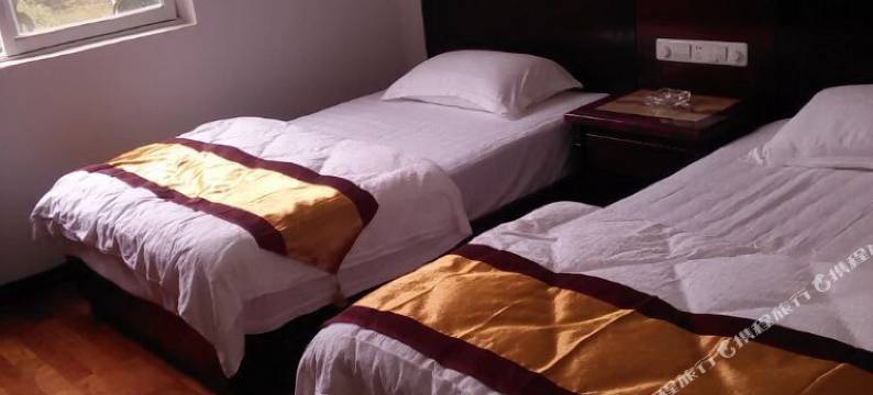 德钦迁喜酒楼图片